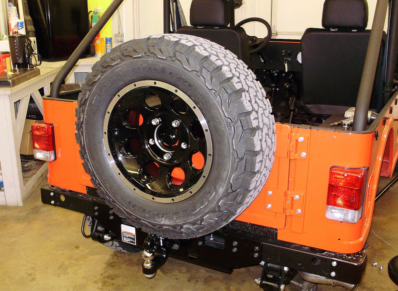 StrongMade Rear Tire Carrier Roxor - GritShift